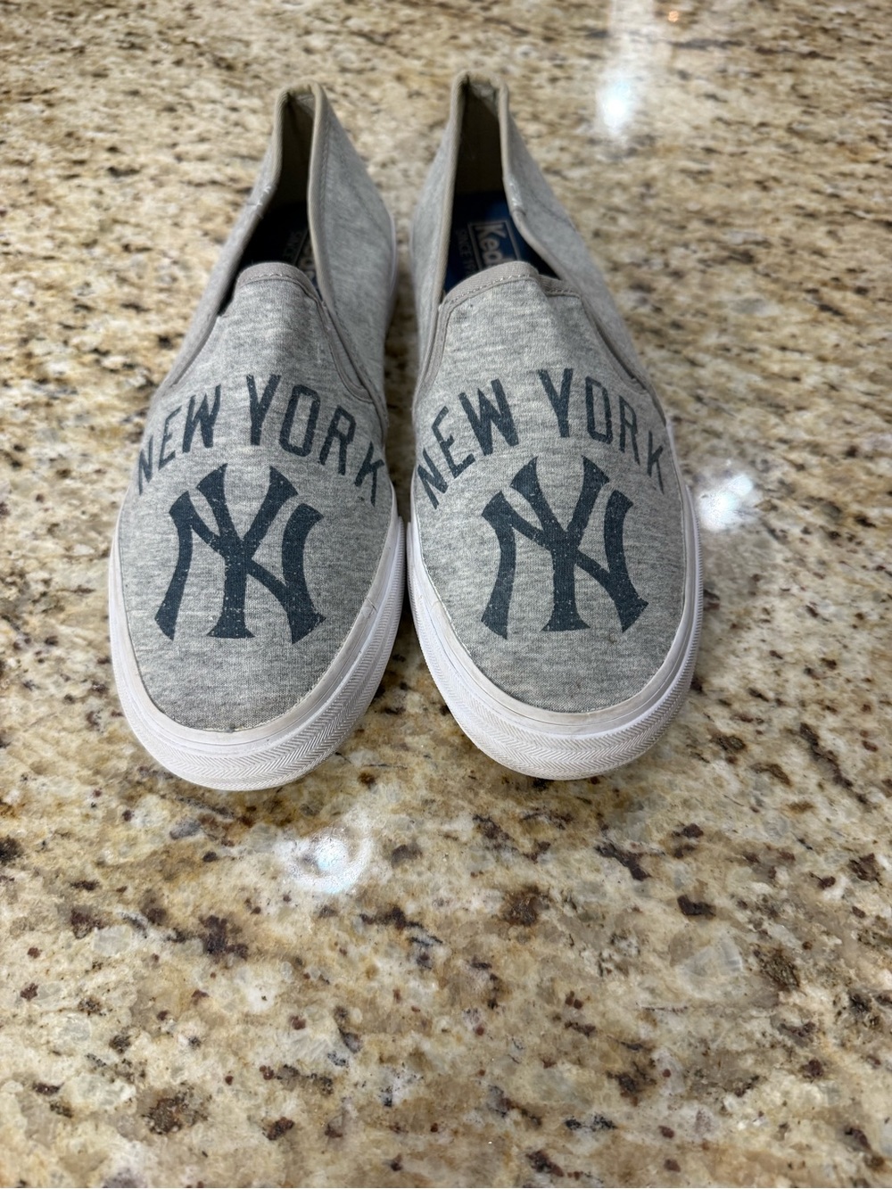 Keds Double Decker New York Yankees MLB Baseball Slip On Shoes 9 - Picture 2 of 15